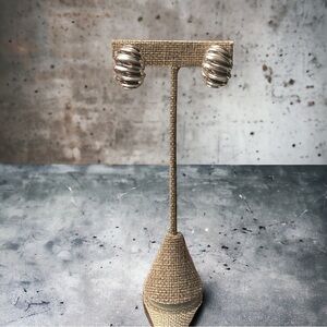 Gorgeous Silver Vintage Clip On Earrings